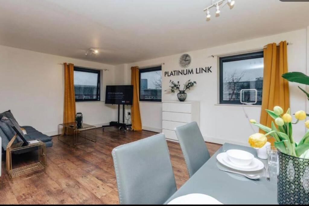 Sl Luxury 2 Bed Broad St Home Birmingham Esterno foto