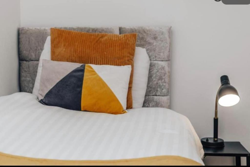 Sl Luxury 2 Bed Broad St Home Birmingham Esterno foto
