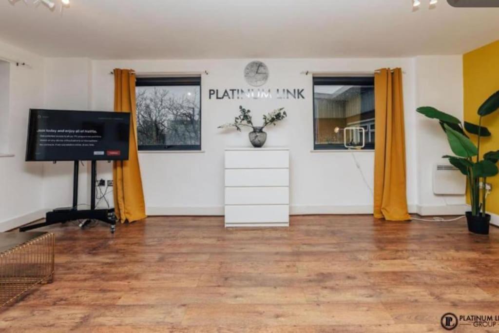 Sl Luxury 2 Bed Broad St Home Birmingham Esterno foto