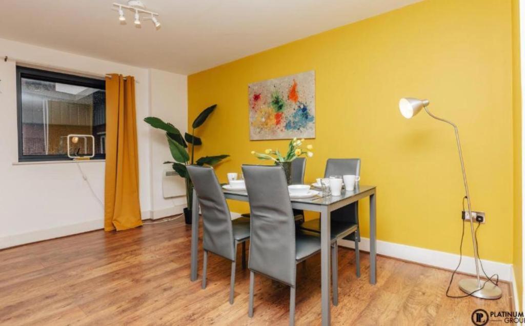 Sl Luxury 2 Bed Broad St Home Birmingham Esterno foto
